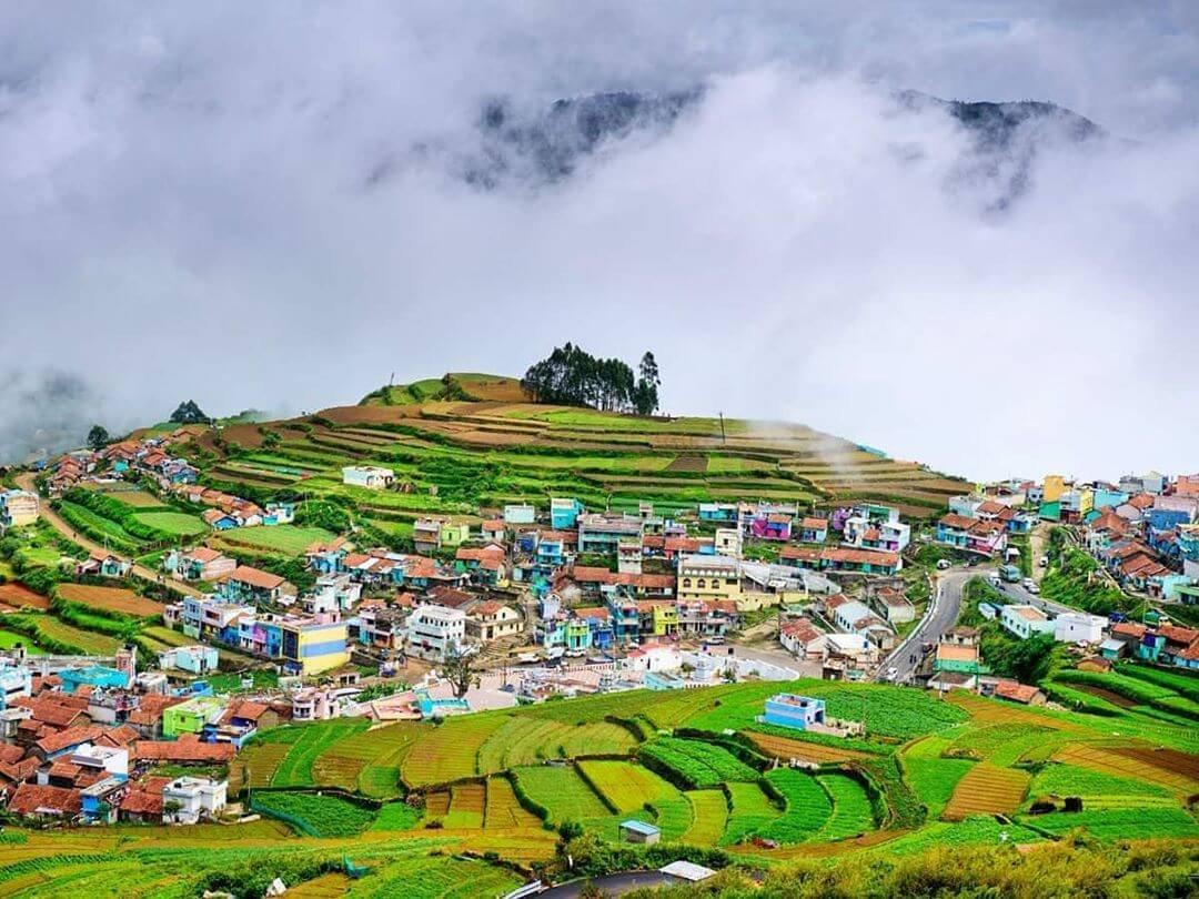 Bangalore to Kodaikanal tempo traveller