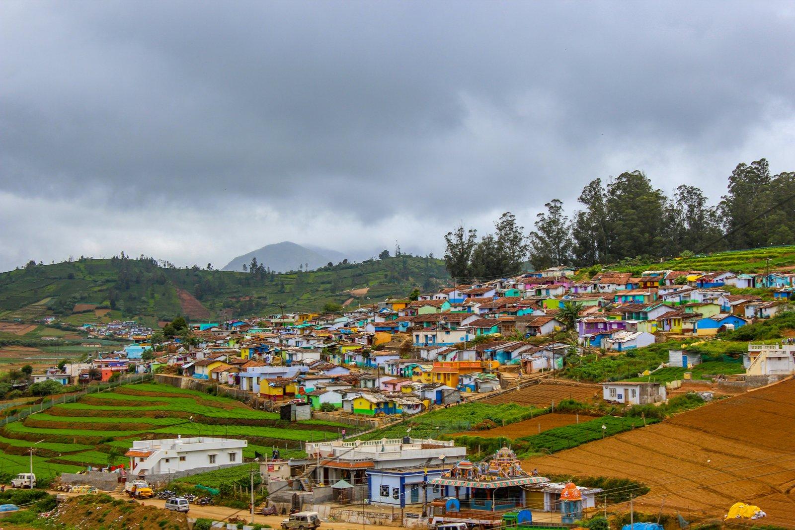 Bangalore to Ooty tempo traveller
